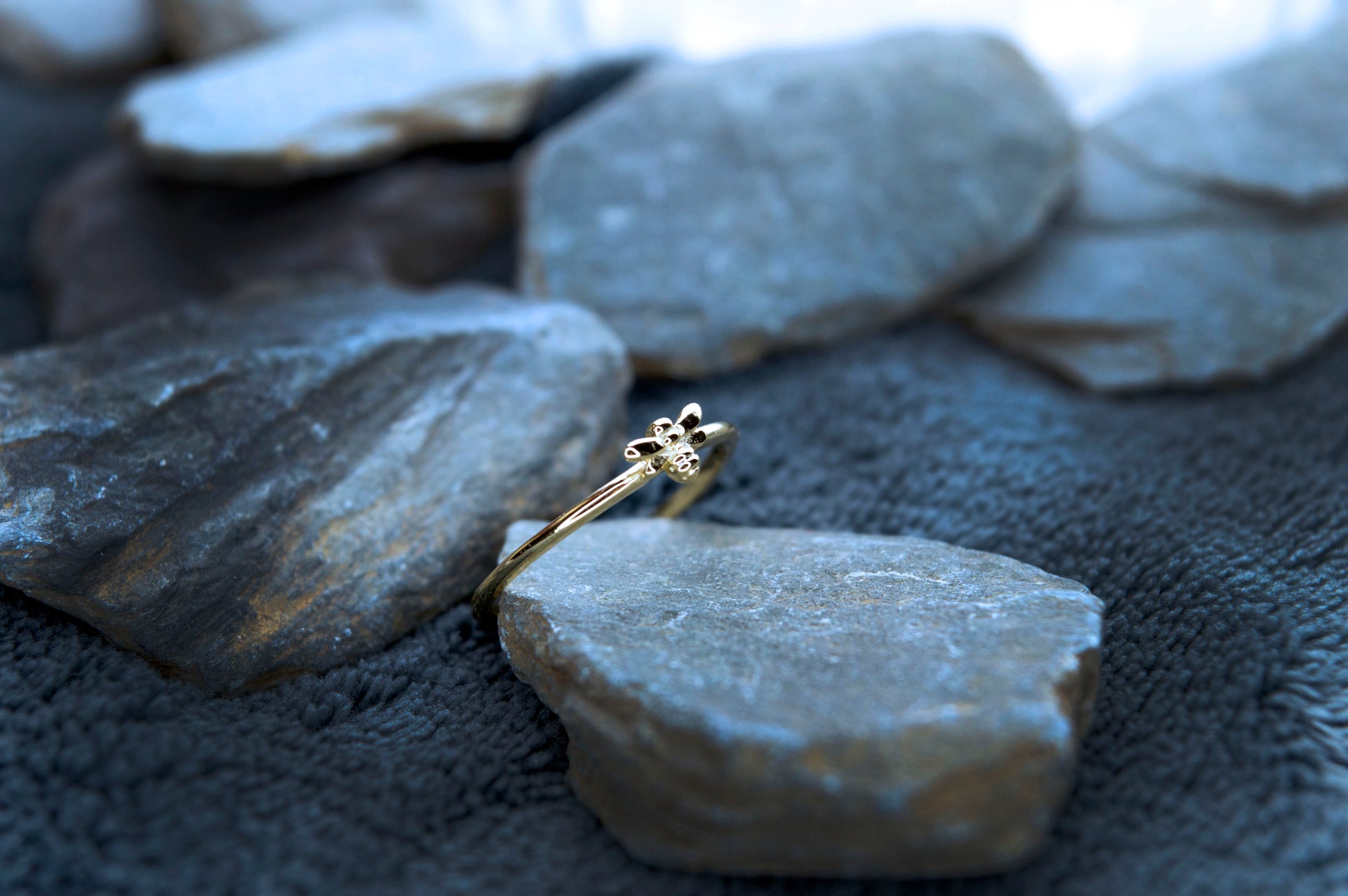 Gold bee ring. Thin stacking jewellery.